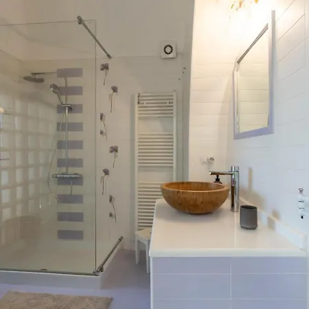 Raineri House By Interhome Apartmán *